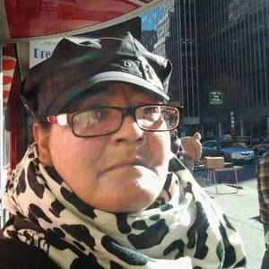 Meet your Posher, Zaida